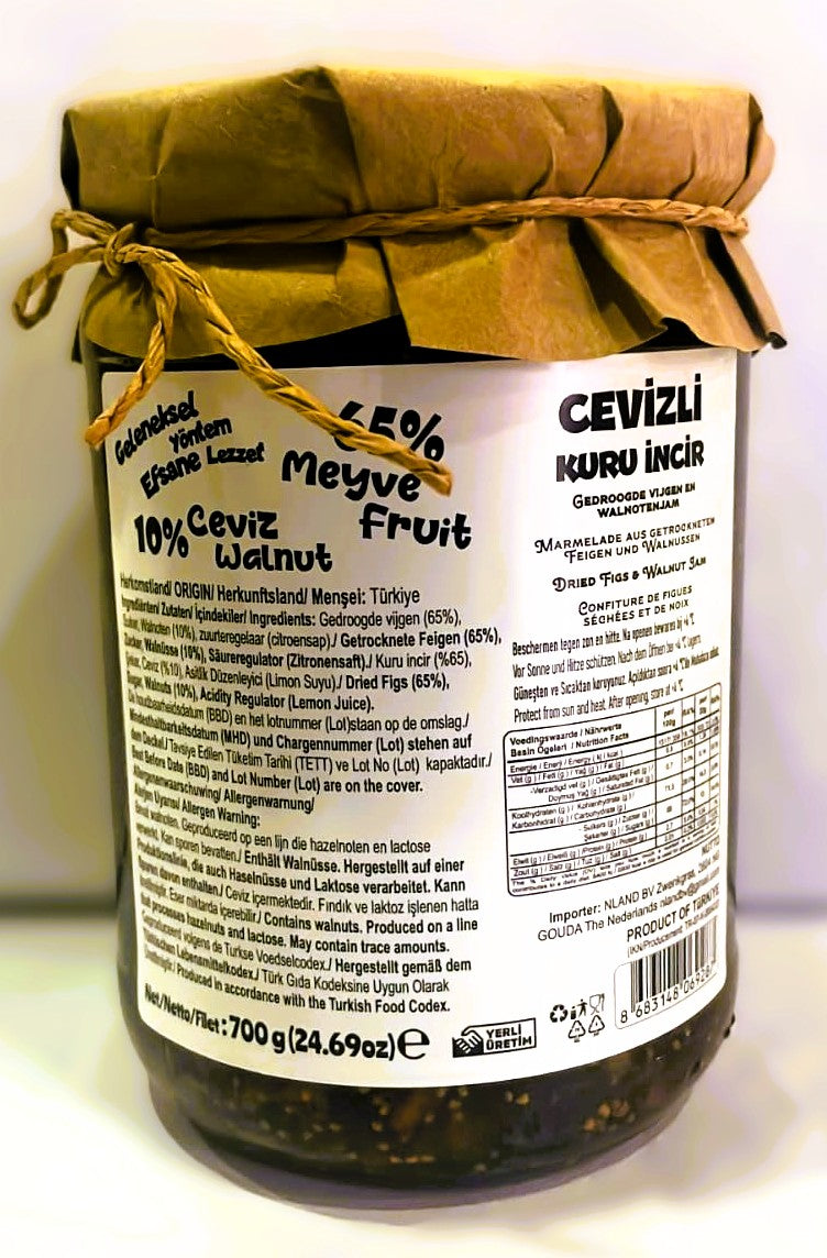 Cevizli Kuru İncir Tatlısı