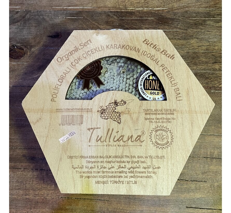 Tulliana Premium Polifloral (Çok Çiçekli) Organik Bitlis Karakovan Balı 1200-1300g ((Altın Bal Ödüllü)